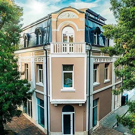 Luxury Vip House 호텔 플레벤